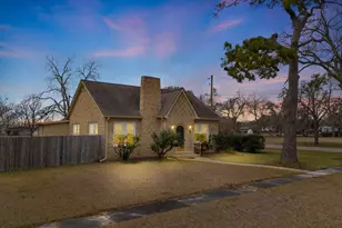 2500 Avenue E, Bay City, TX 77414 - Photo 47