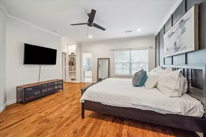 1502 Whispering Pines Drive, Houston, TX 77055 - Photo 25