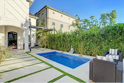 1502 Whispering Pines Drive, Houston, TX 77055 - Photo 45