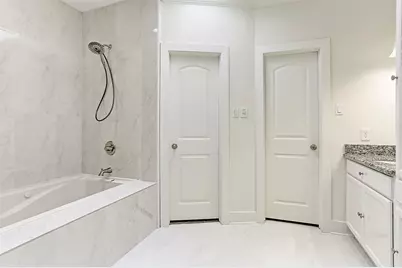 15743 Tanya Circle, Houston, TX 77079 - Photo 9