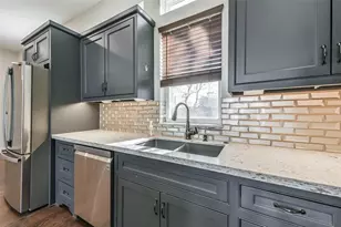 2422 Hadley St, Houston, TX 77003 - Photo 15