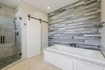 2422 Hadley Street, Houston, TX 77003 - Photo 37