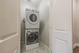 2422 Hadley St, Houston, TX 77003 - Photo 39