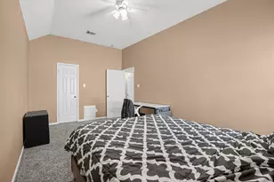 13502 Hammond Hills Ln, Houston, TX 77044 - Photo 25