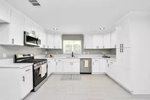 5743 Newquay St, Houston, TX 77085 - Photo 17