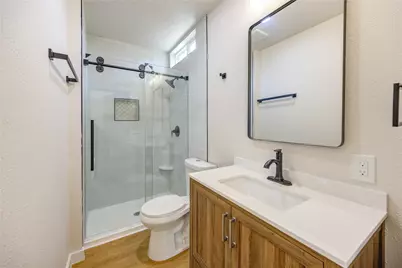 2710 Gano Street, Houston, TX 77009 - Photo 31