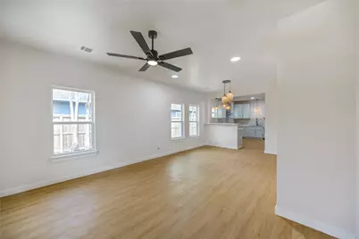 2710 Gano Street, Houston, TX 77009 - Photo 9