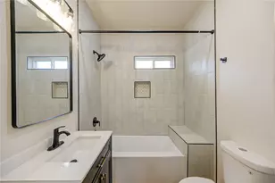 2710 Gano St, Houston, TX 77009 - Photo 23