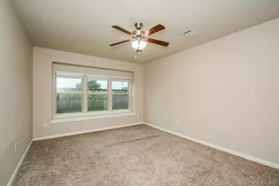 718 Palo Alto Court, Rosharon, TX 77583 - Photo 15