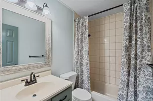 5018 Starboard Ln, Dickinson, TX 77539 - Photo 27