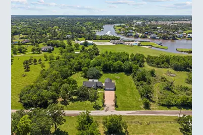 5018 Starboard Lane, Dickinson, TX 77539 - Photo 37