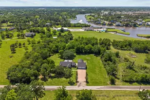 5018 Starboard Ln, Dickinson, TX 77539 - Photo 37