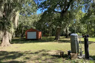 239 Ferguson Dr, Cleveland, TX 77327 - Photo 17