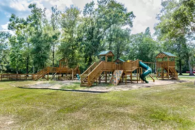 239 Ferguson Drive, Cleveland, TX 77327 - Photo 23