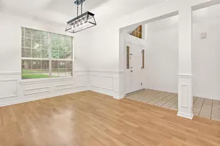 8 Greentwig Pl, The Woodlands, TX 77381 - Photo 5