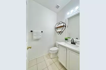8 Greentwig Place, The Woodlands, TX 77381 - Photo 19