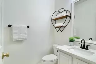 8 Greentwig Pl, The Woodlands, TX 77381 - Photo 19