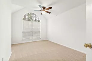 8 Greentwig Pl, The Woodlands, TX 77381 - Photo 25