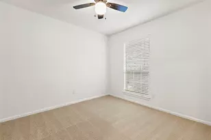 8 Greentwig Pl, The Woodlands, TX 77381 - Photo 29