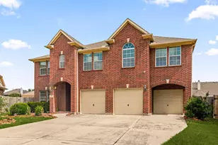 407 Whitney Oaks Ln, Stafford, TX 77477 - Photo 3