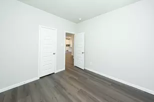 622 Pine View Cir, Montgomery, TX 77356 - Photo 5