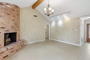 2003 Richvale Ln, Houston, TX 77062 - Photo 5