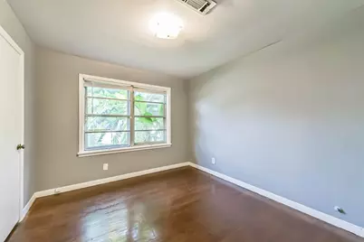 8519 Fillmore Street, Houston, TX 77029 - Photo 15
