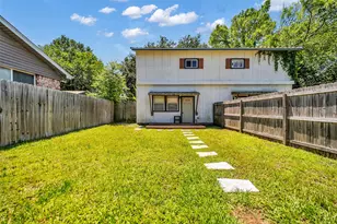 201a W Mink St, Willis, TX 77378 - Photo 3