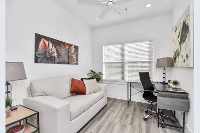 2008 Laverne Hollow Lane #B, Houston, TX 77080 - Photo 13