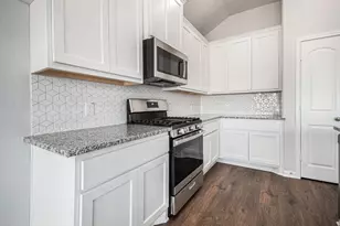 3739 Crawford St, Bay City, TX 77414 - Photo 15