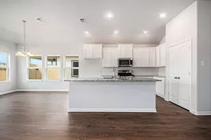 3739 Crawford St, Bay City, TX 77414 - Photo 17