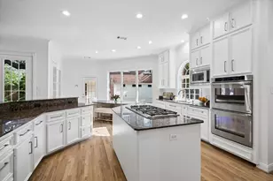5003 Imperial St, Bellaire, TX 77401 - Photo 17