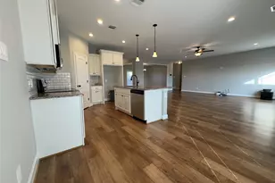 723 Sandy Corner Rd, El Campo, TX 77437 - Photo 9