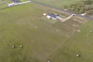 723 Sandy Corner Rd, El Campo, TX 77437 - Photo 5