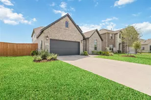 2925 Gleason Ter Ln, Galveston, TX 77568 - Photo 3