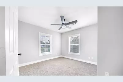 9302 Waller Street, Houston, TX 77012 - Photo 5