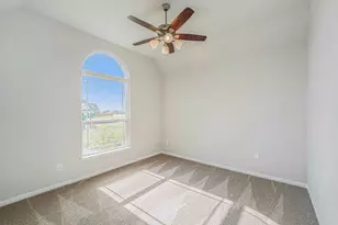 2265 Diamond D, Beaumont, TX 77713 - Photo 17
