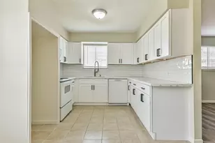 521 29th Ave N, Texas City, TX 77590 - Photo 7