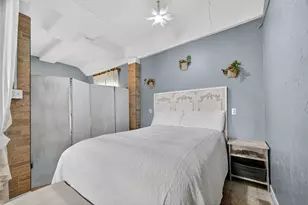 5106 Bayside Dr, Baytown, TX 77523 - Photo 23