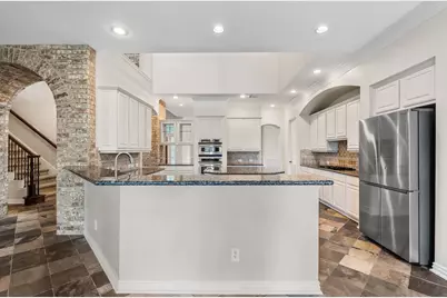 830 Lake Grayson Drive, Katy, TX 77494 - Photo 9