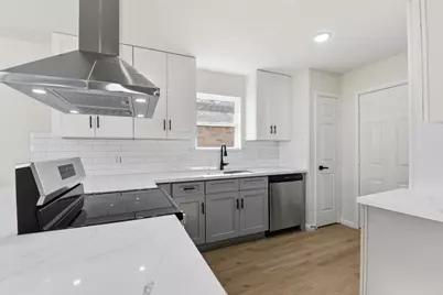 7310 Sonnet Glen Lane, Houston, TX 77095 - Photo 19