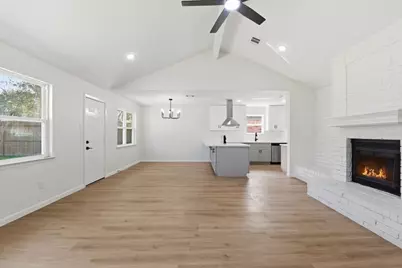 7310 Sonnet Glen Lane, Houston, TX 77095 - Photo 13