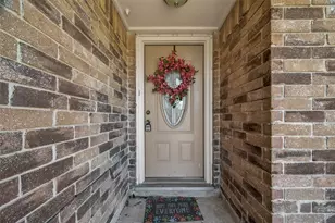 10918 Gulf Bridge Ct, Houston, TX 77075 - Photo 5