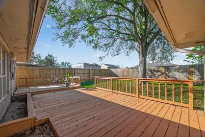 10918 Gulf Bridge Court, Houston, TX 77075 - Photo 31