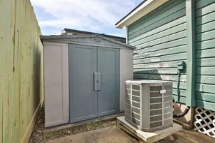 905 Kern St, Houston, TX 77009 - Photo 45