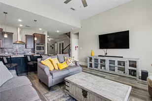 6911 San Bernard Trl, Katy, TX 77493 - Photo 11