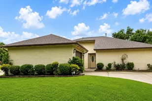 3918 Rosemont Dr, La Porte, TX 77571 - Photo 1