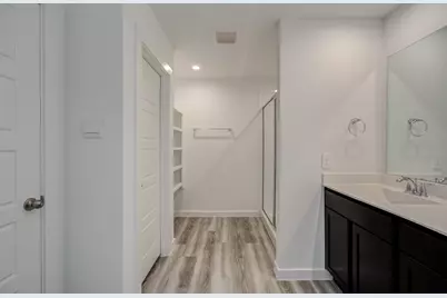 12318 Churchill Downs Drive, Houston, TX 77047 - Photo 27