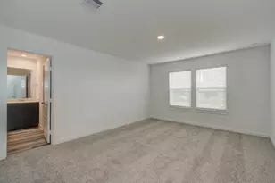 12318 Churchill downs Dr, Houston, TX 77047 - Photo 25