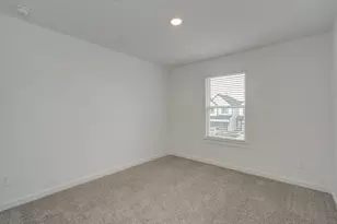 12318 Churchill downs Dr, Houston, TX 77047 - Photo 23